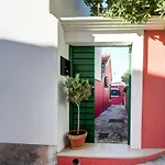 House Of Milka Zára